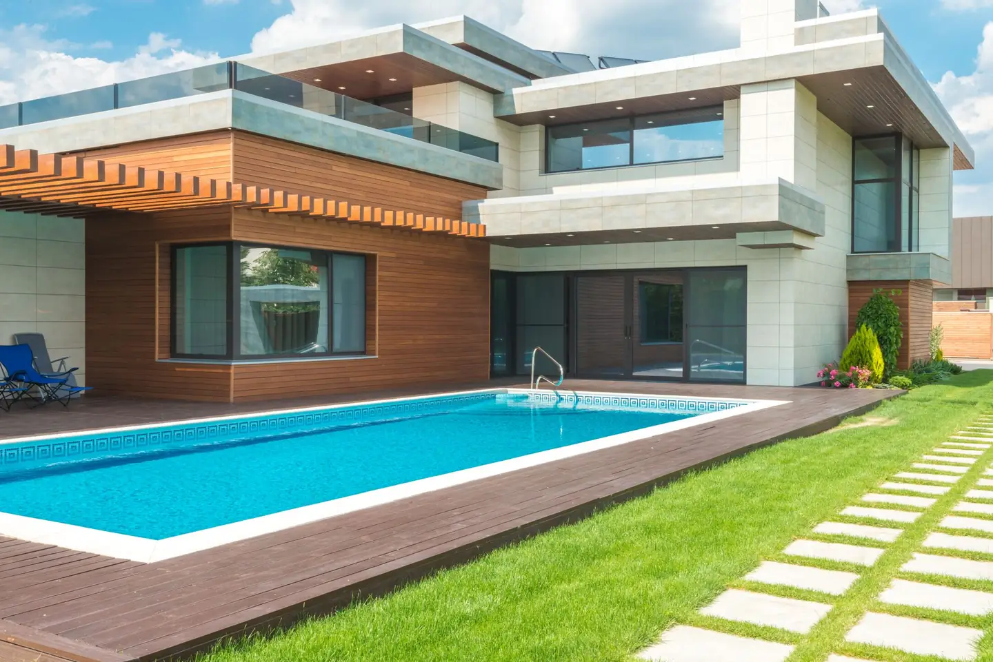 Swimming pool built in Lake Cowal, NSW